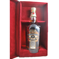 Chivas Regal Aged 25 years 70cl 芝華士25年 Chivas Regal Aged 25 years 70cl 芝華士25年